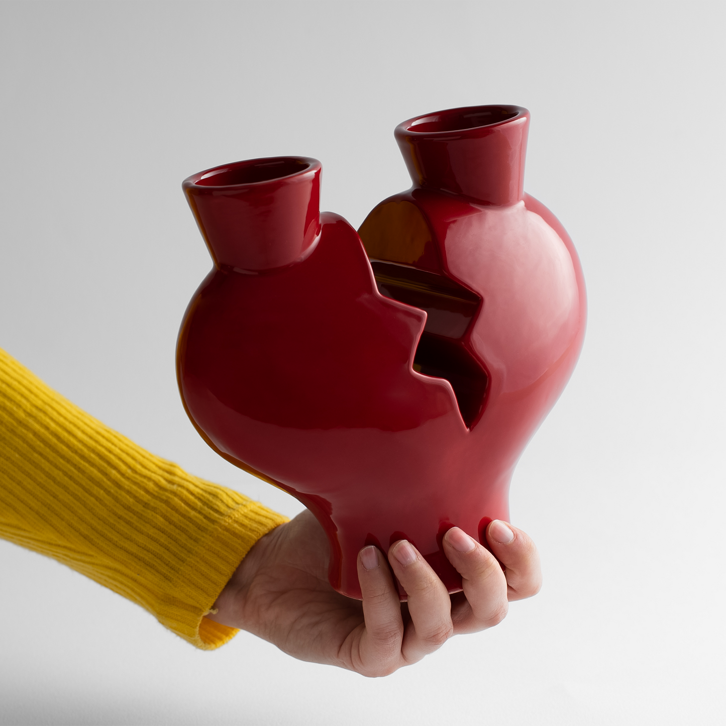 BROKEN HEART RED