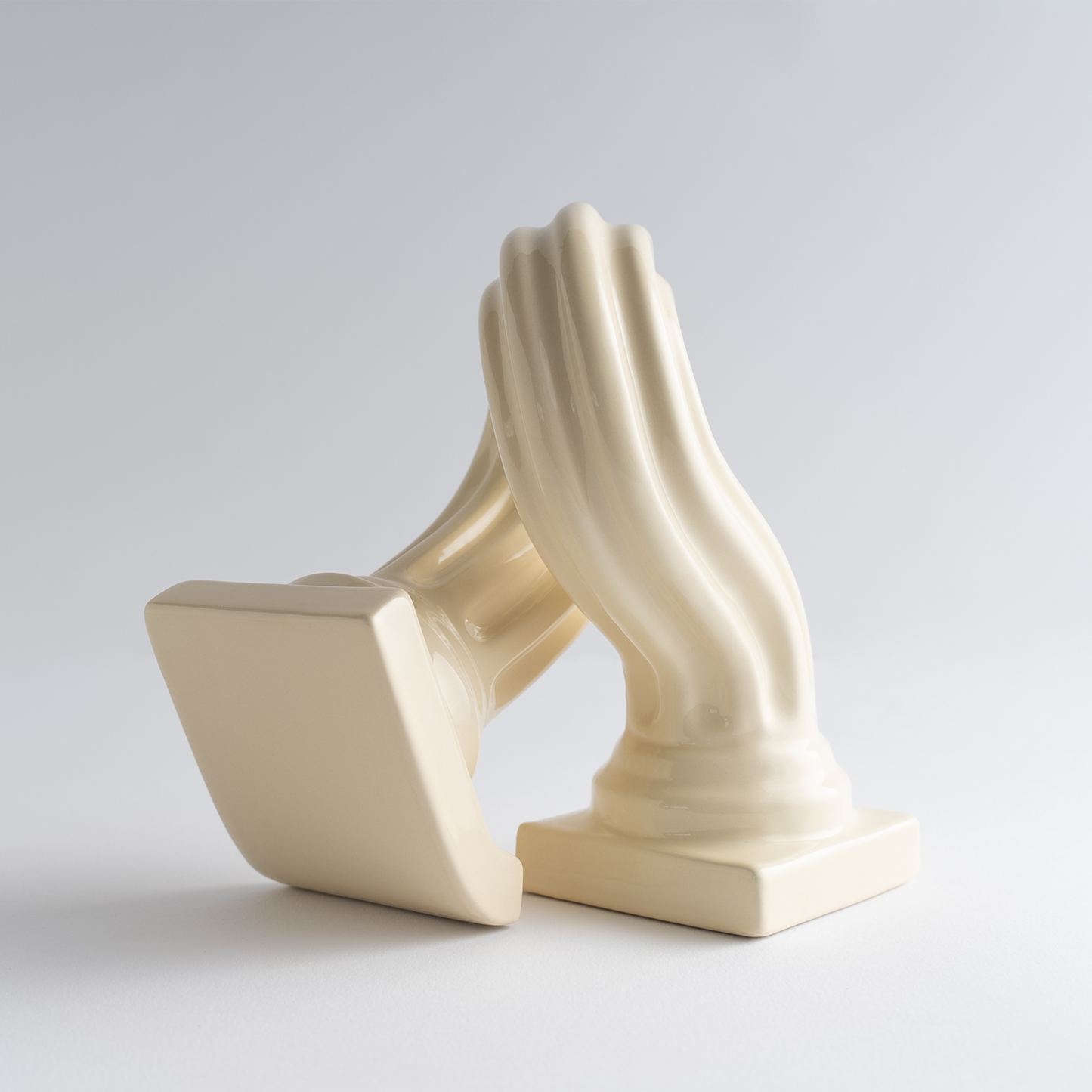 WALKING COLUMN BUTTER